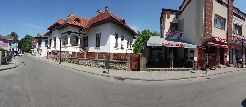 Hotel Casa Alex Târgu Jiu Exterior foto
