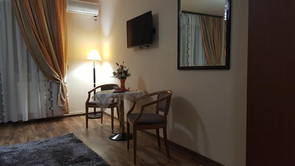 Hotel Casa Alex Târgu Jiu Zimmer foto